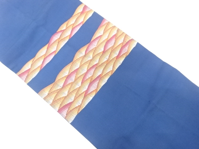 変わり青海波模様織り出し　名古屋帯